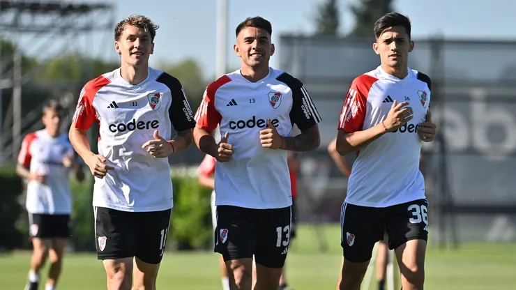 Colidio, Enzo Díaz y Solari.