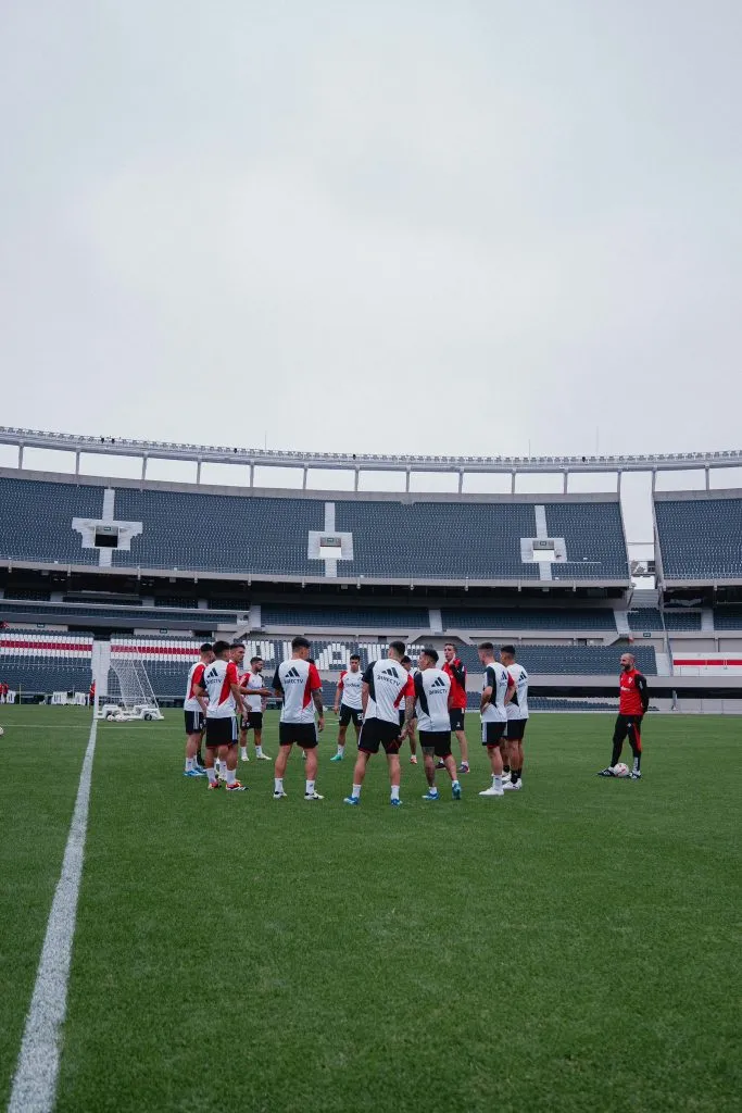 Los jugadores de River se entrenaron en el Monumental tras la victoria ante Central. (Foto: Prensa River).