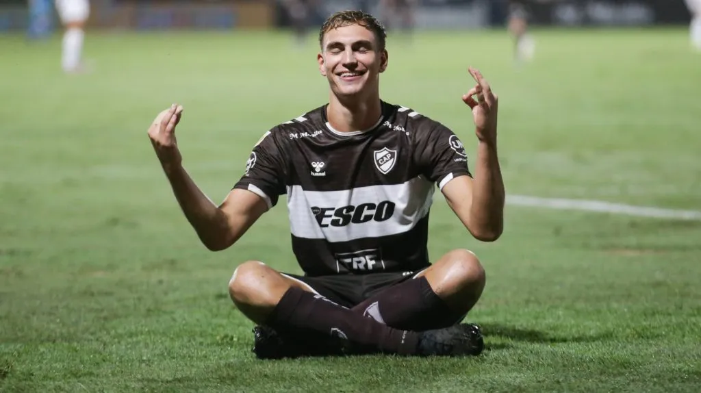 Mateo Pellegrino, goleador de Platense.
