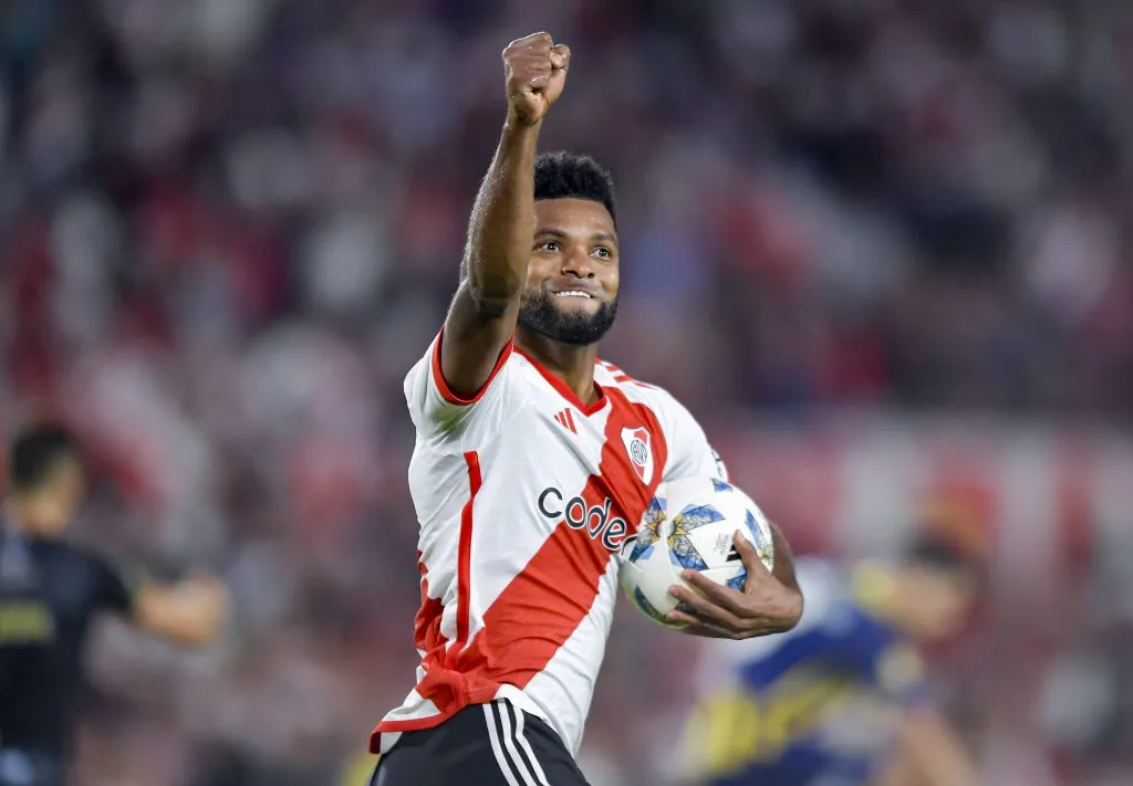 Miguel Borja festejando un gol en River. (Foto: Getty)