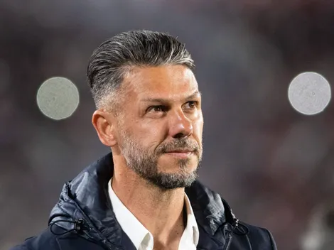 El hostil recibimiento de un grupo de hinchas de River a Demichelis