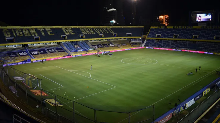 Rosario Central jugará sin público ante Atlético Mineiro.