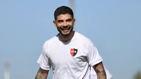 Éver Banega se va libre de Newell's.