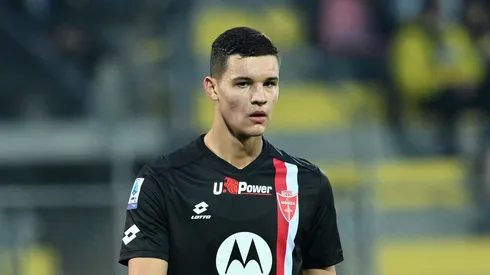 Carboni, a préstamo en Monza.