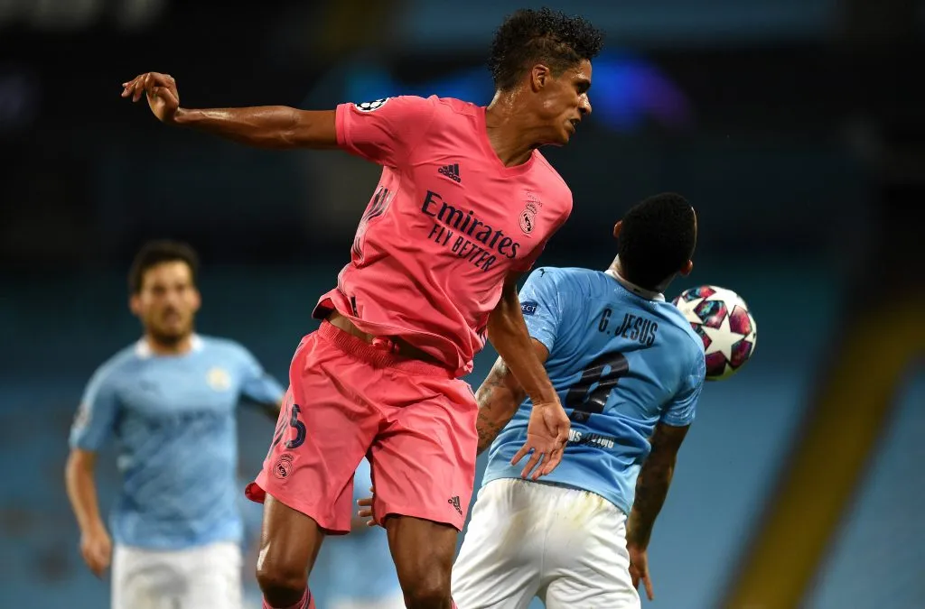 Sus recordados errores ante el Man City en Champions, producto de otra conmoción.