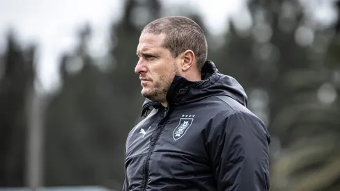 El 'Ruso' Pérez dirige a la Selección de Uruguay en este amistoso.