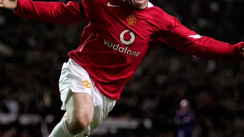 La leyenda de la Premier League que fue demandada por quien lo hizo debutar