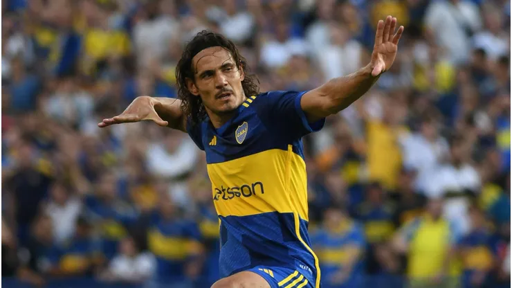 Edinson Cavani llegó a los 15 goles en Boca y está en el puesto 37 de los máximos goleadores de la historia.