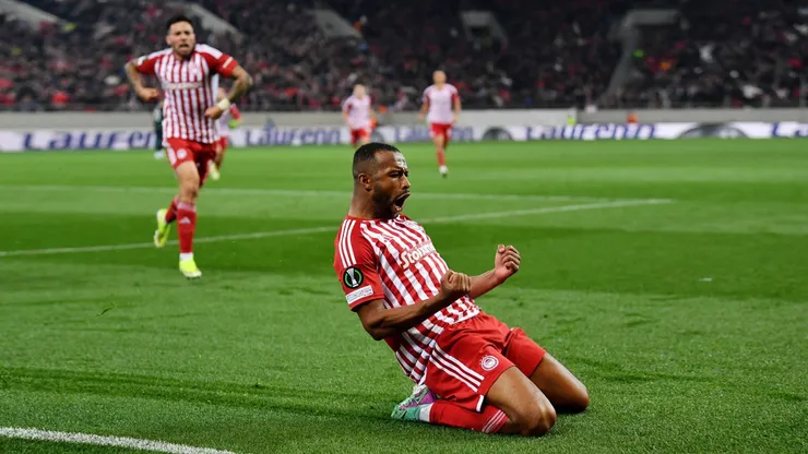 Olympiakos es campeón de la Conference League