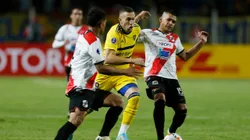 Boca se enfrenta a Nacional Potosí.