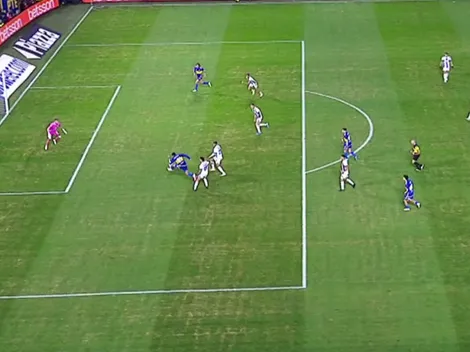 El gol anulado vía VAR a Cavani ante Talleres