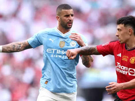 VIDEO | El encontronazo caliente de Lisandro Martínez con Walker antes de dejar la cancha