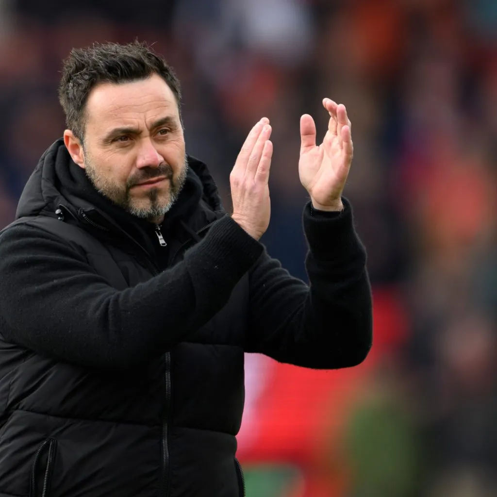 Roberto De Zerbi está libre, pero no parece ser opción para el Manchester United.