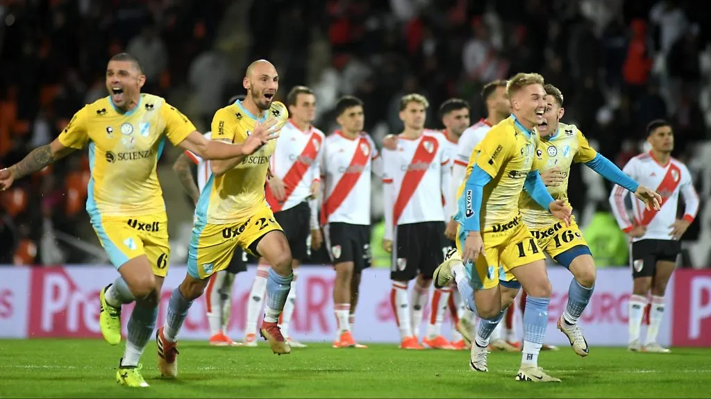 Temperley festejó ante River (Getty Images).