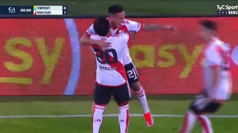 El festejo de Esequiel Barco.