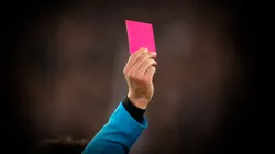 Se estrena la tarjeta rosa en la Copa América 2024.