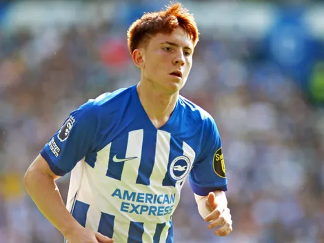 Barco casi anota su primer gol en la Premier League y los ingleses ya lo ven como una estrella