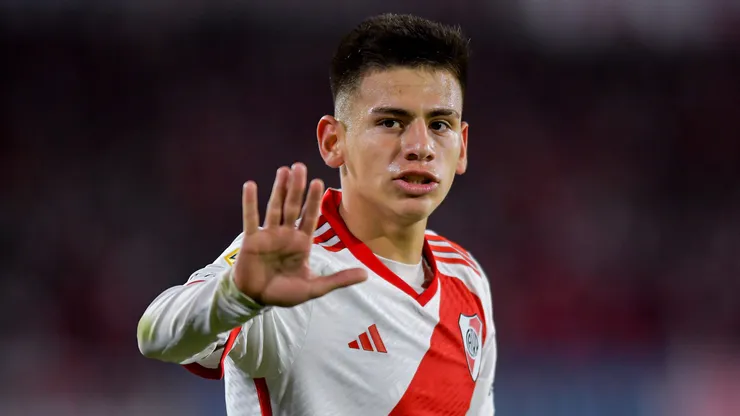 Echeverri en River.