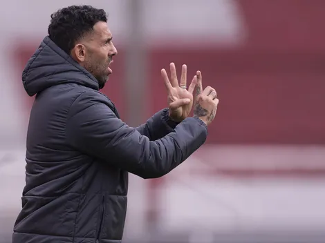 Viene de dirigir en Europa, se enteró que Tevez deja Independiente por televisión y tiene ganas de reemplazarlo
