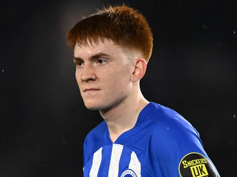 El Colo Barco, titular ante Manchester United en la despedida de Roberto De Zerbi del Brighton