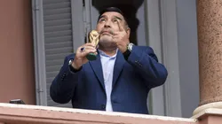 La familia de Diego Maradona pide frenar la subasta de su Balón de Oro: los motivos