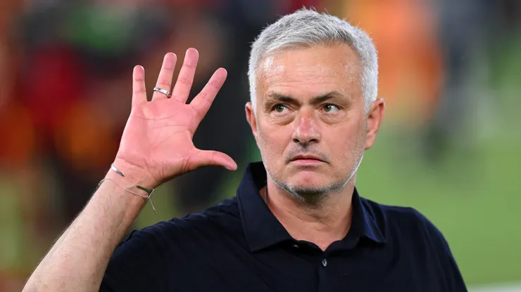 Mourinho analiza su futuro.