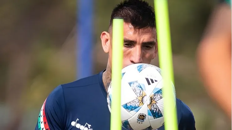 El futbolista ya no será parte del primer equipo y dejará el club una vez que finalice su contrato.