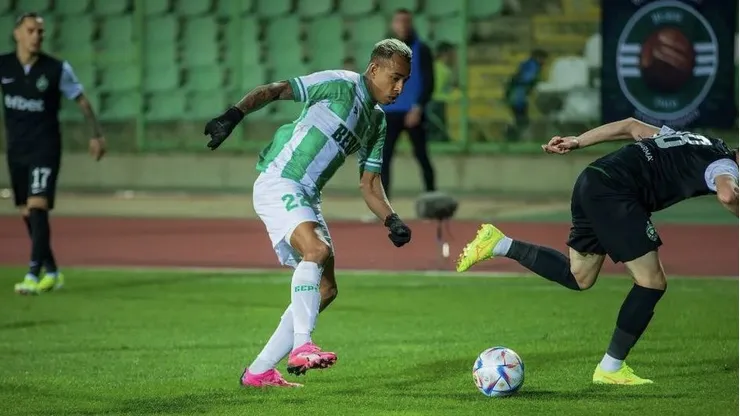 Sebastián Villa se irá de Bulgaria.