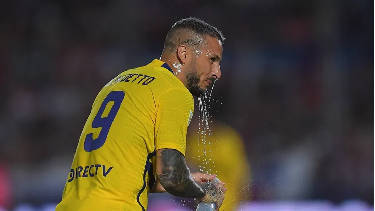 Un grande de Brasil habría rechazado una oferta por Darío Benedetto: "No gusta su fútbol"