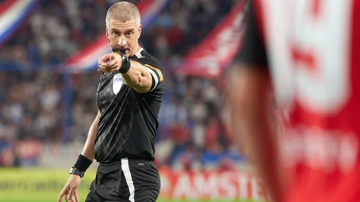 Anderson Daronco, el árbitro brasileño.