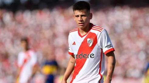 Claudio Echeverri, con la camiseta de River.