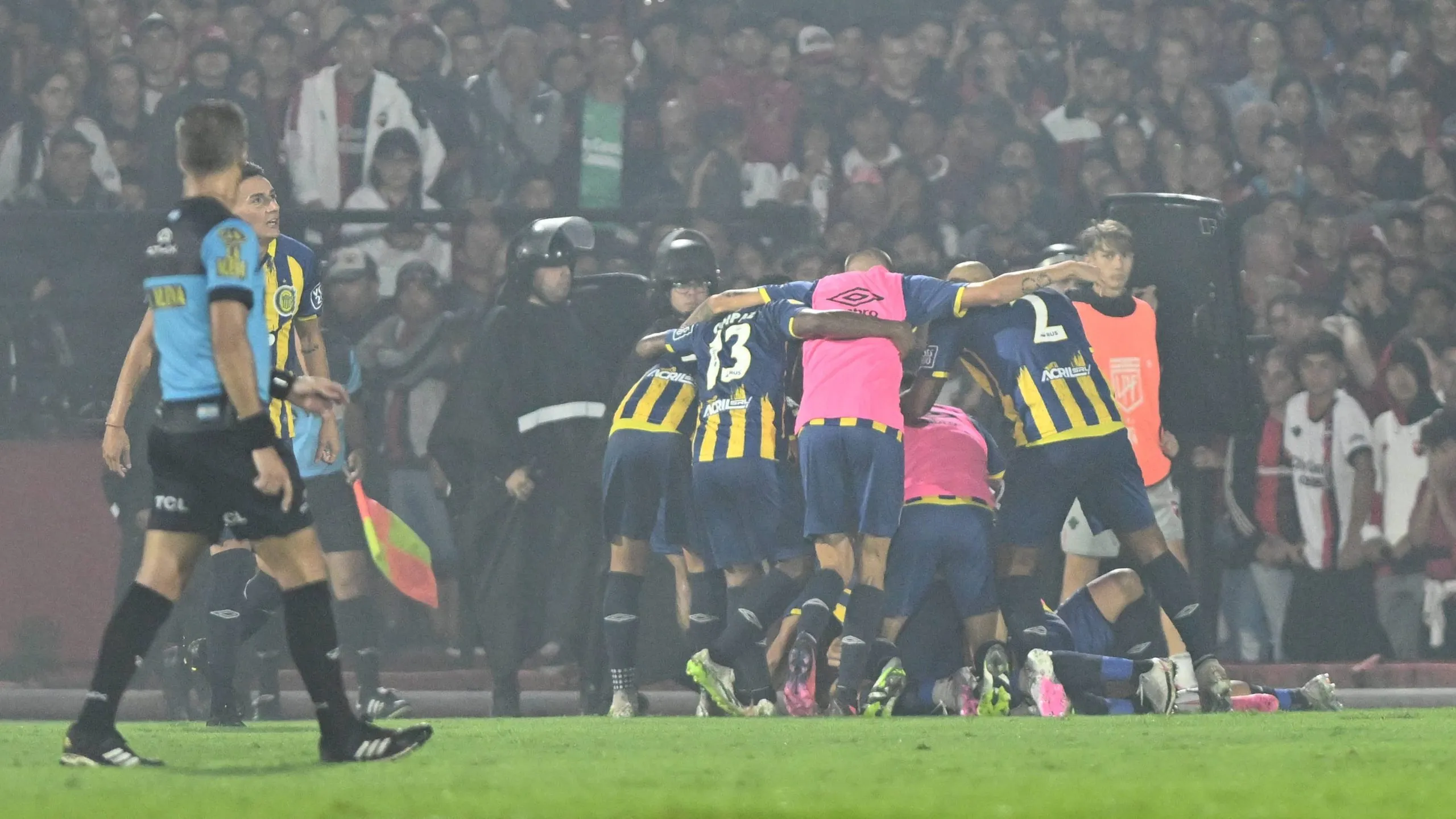 Rosario Central y el desafío de jugar sin público local. (Foto: Getty)