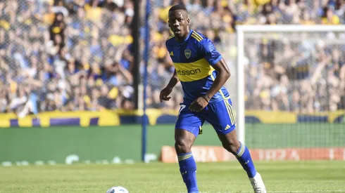 El lateral derecho firmó la extensión de su vínculo.