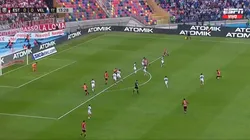 Mancuso abrió el marcador con un remate lejano.