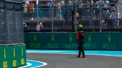 La Fórmula 1 abrió una investigación contra el piloto británico.