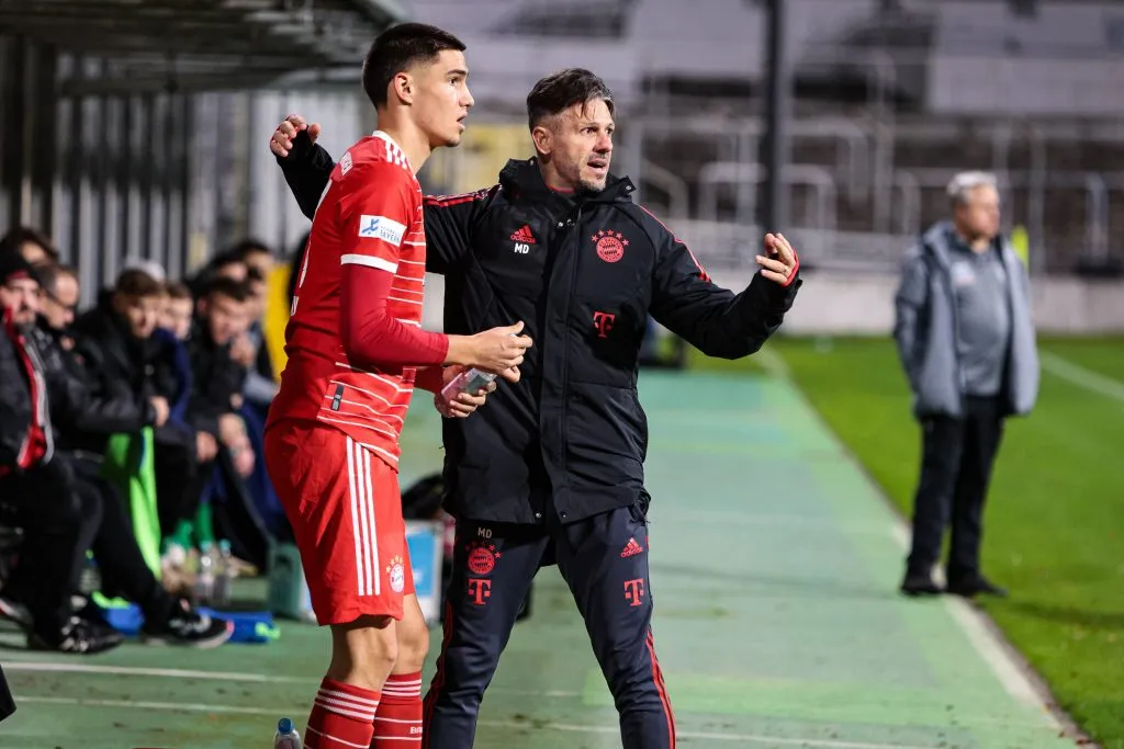 Martín Demichelis en su etapa como entrenador del FC Bayern Munich II.
