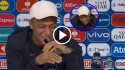 Momento hilarante en la conferencia de Mbappé.