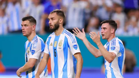 Argentina venció a Perú y está en cuartos.