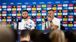 Pezzella y Samuel hablaron en conferencia de prensa.