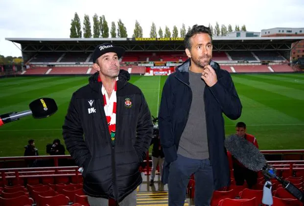 Rob McElhenney y Ryan Reynolds, dueños del Wrexham.