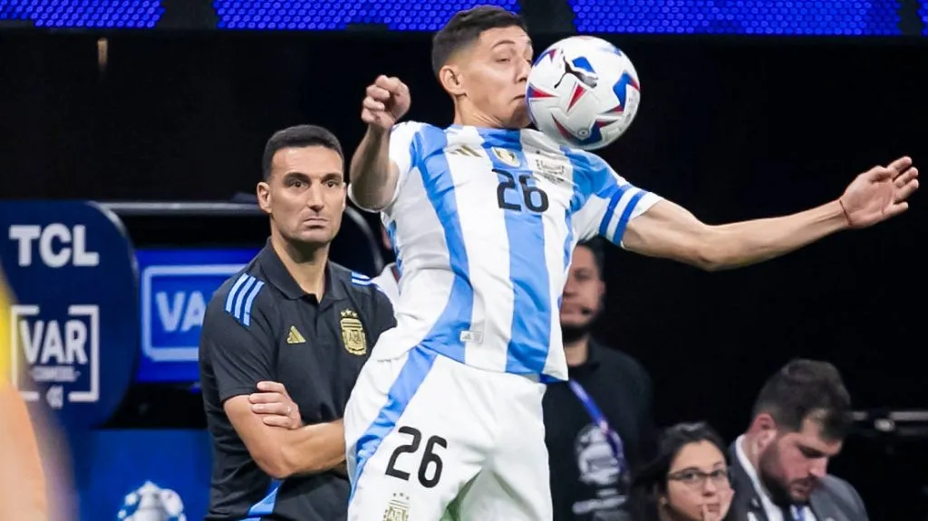 Nahuel Molina, en duda para enfrentar a Canadá.