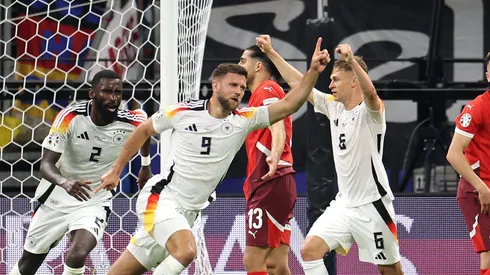 Alemania se salvó sobre la hora.