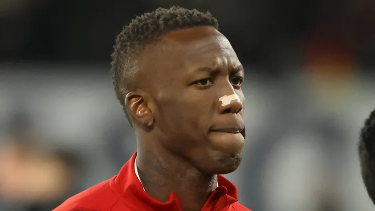 Boca hoy: la lesión de Luis Advíncula, el plan de Chelsea con Aaron Anselmino y la contraoferta de Vélez por Valentín Gómez