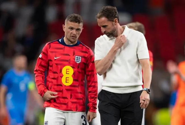 Kieran Trippier tuvo que ocupar el lateral izquierdo en el once de Southgate.