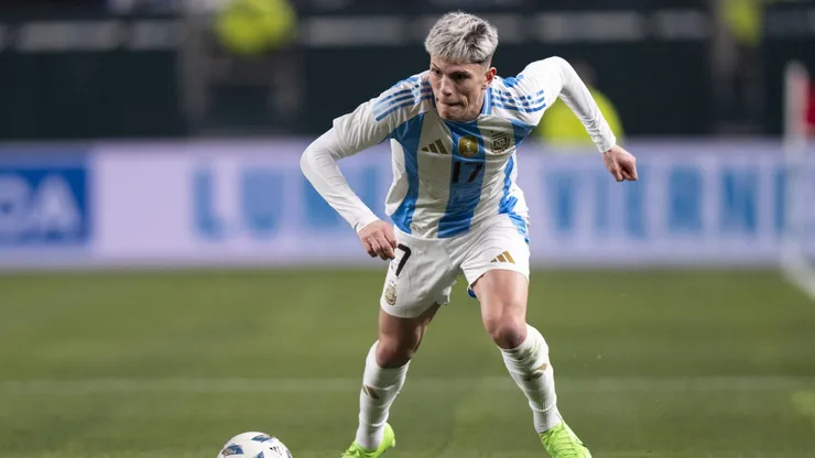 Alejandro Garnacho con la Albiceleste puesta.