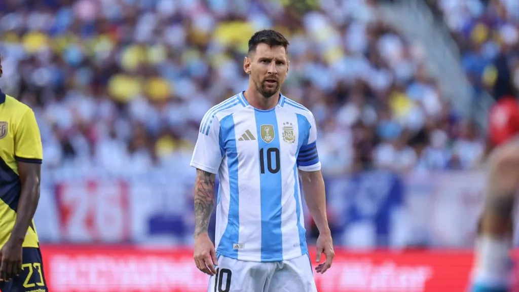 Messi no camina, analiza