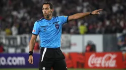 El árbitro argentino hará su estreno en la Euro.