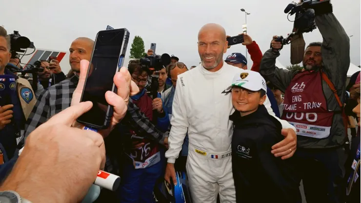 El campeón mundial y de Europa con Francia fue invitado de honor en las 24 Horas de Le Mans.