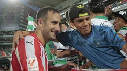 El defensor tiene el pase en su poder y negocia su regreso a Lanús.