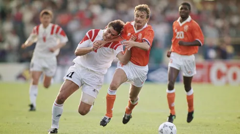 CEI y Países Bajos igualaron sin goles en la segunda fecha del Grupo B de la Eurocopa 1992.